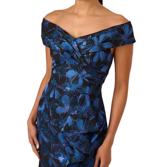 Elegant Blue Floral Off-Shoulder Dress - Picture 3 of 16